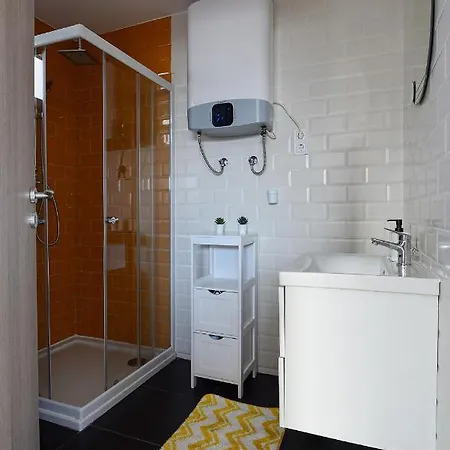 דירה Irisz שיופוק